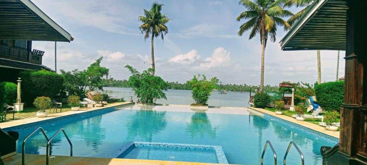 Sea Lagoon Health Resort Kochi Exteriör bild